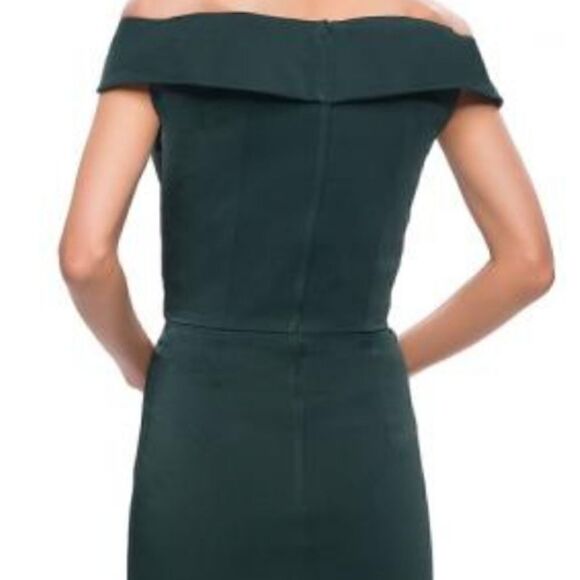 NWT La Femme V neck left side slit gown - Picture 5 of 8